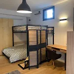 Loft Urban Garden: 4 People - Wifi Fiber - Terrace דירה *