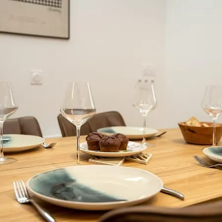 Loft Urban Garden: 4 People - Wifi Fiber - Terrace 公寓