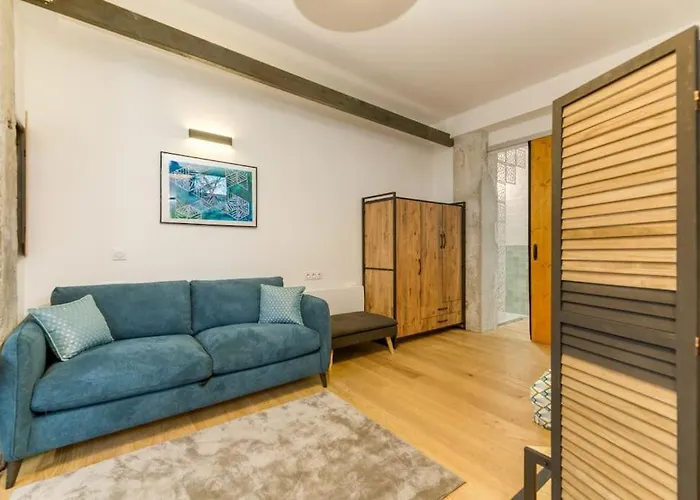 Loft Urban Garden: 4 People - Wifi Fiber - Terrace