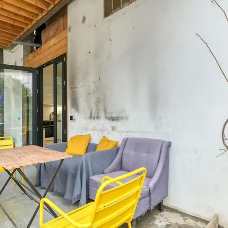 Loft Urban Garden: 4 People - Wifi Fiber - Terrace Гренобль