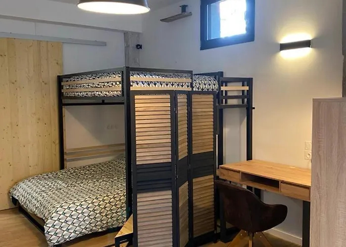 Loft Urban Garden: 4 People - Wifi Fiber - Terrace アパート *